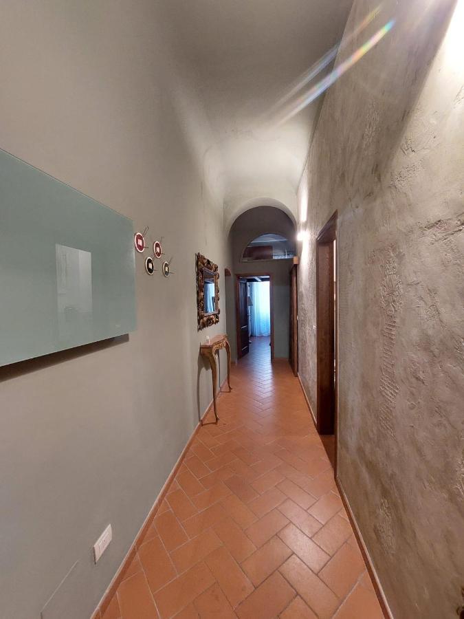 Green Pepper Apartment In Флоренция Екстериор снимка