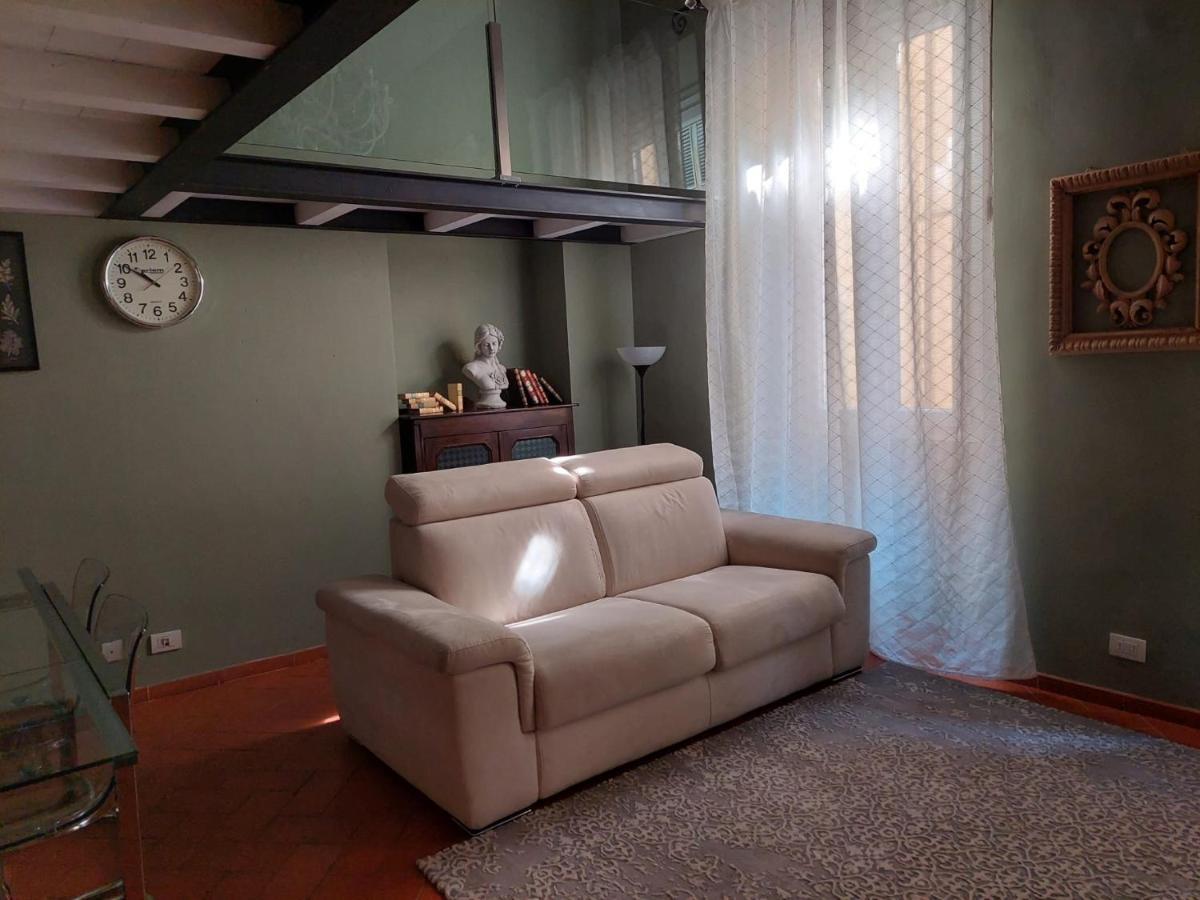 Green Pepper Apartment In Флоренция Екстериор снимка